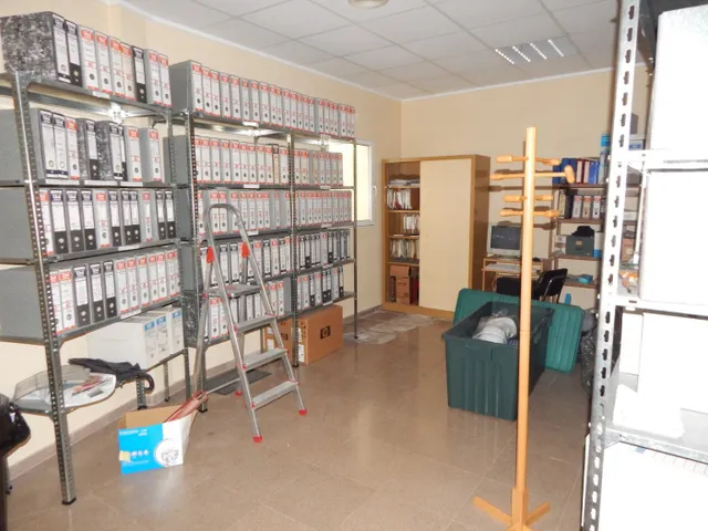 LOCAL COMERCIAL LUMINOSO Y CENTRICO EN ONTINYENT — 18