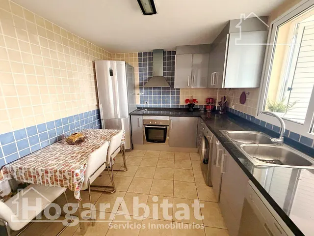 ¡encantador chalet! amplio y sofisticado con piscina, garaje y dos terrazas — 11
