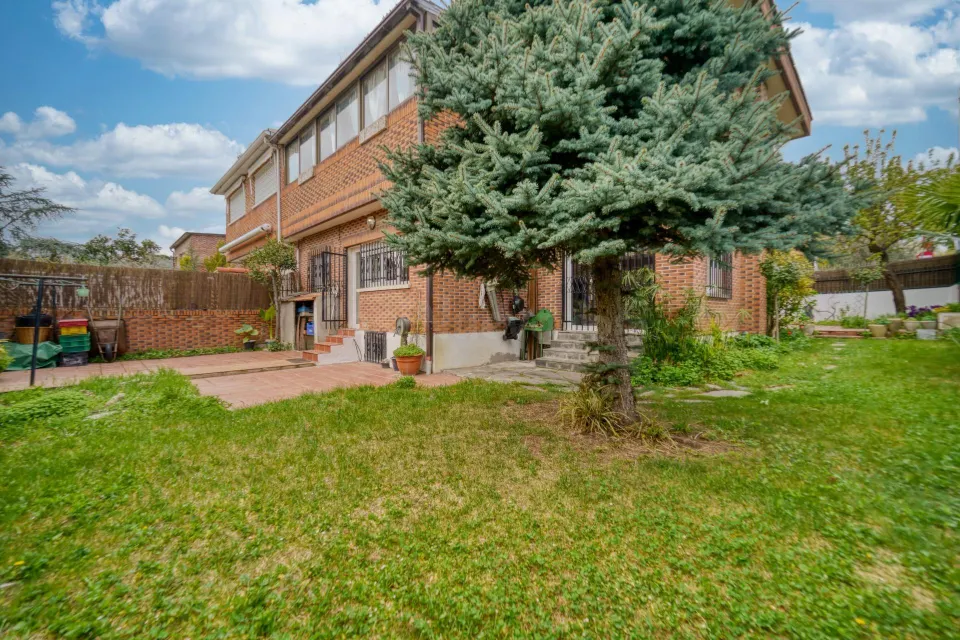Pareado 6 habitaciones 331m² en venta - El Plantío