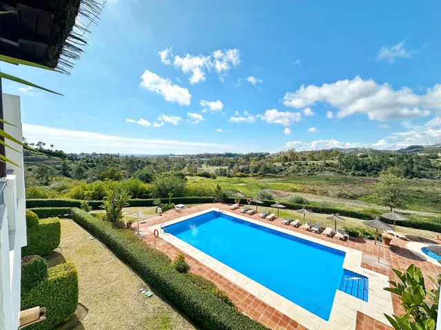 Ático Dúplex con Vistas Panorámicas al Mar en Los Arqueros,  - foto 5
