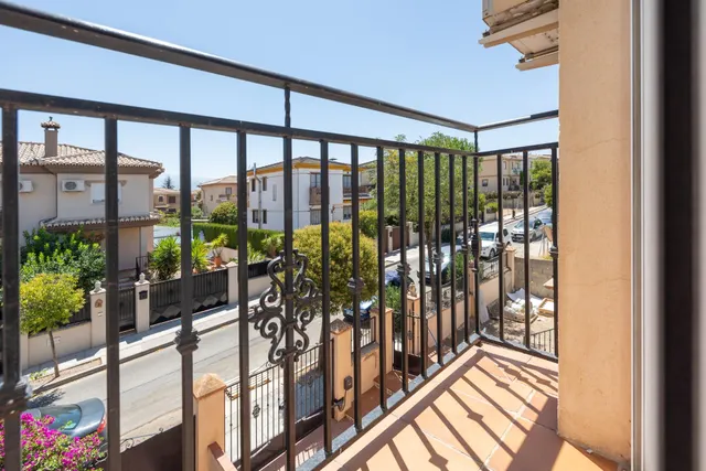 Preciosa Casa Pareada en Urbanización El Ventorrilo (Vegas del Genil) — 31