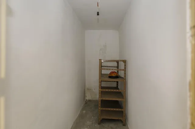 ✨ EXCLUSIVO PISO DE 253 m2 EN GRANADA CENTRO – 2.800 €/MES DE RENTABILIDAD — 28
