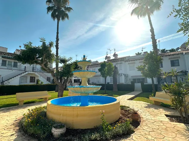 Apartamento Reformado en Los Balcones - Torrevieja por €114,000 — 18
