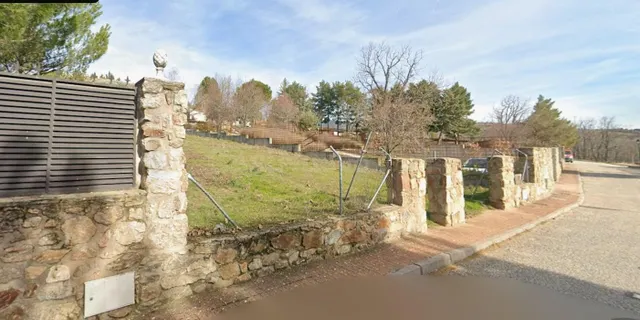 Exclusiva Parcela en Villavieja del Lozoya de 1.083m2 - foto 3