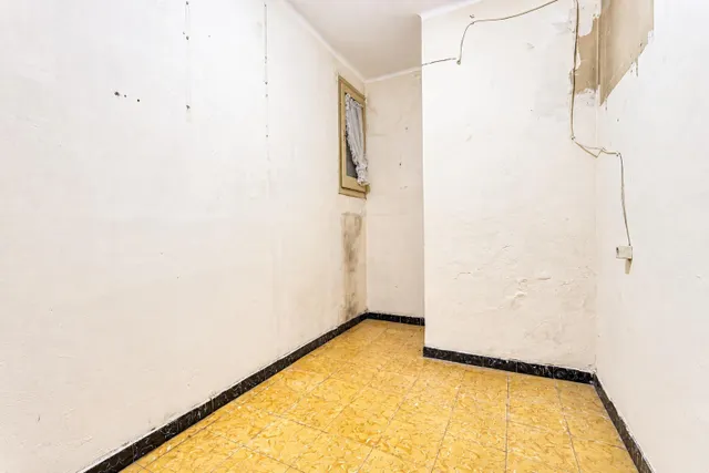 Pis en venta a zona Passeig Verdabuer — 23