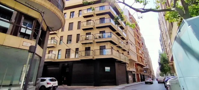 LOCAL COMERCIAL CENTRO — 3