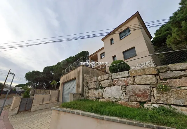 CASA OCUPADA DE 190M2, 4 habitaciones, 3 BAÑOS EN AV. FLORAD - foto 3