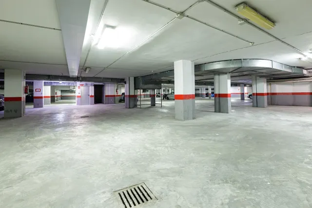 ¡Oportunidad única! Vivienda a estrenar con diseño moderno y plaza de aparcamiento opcional. — 30