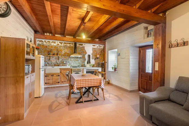 Casa totalmente reformada con finca y anexo para rehabilitar - foto 5
