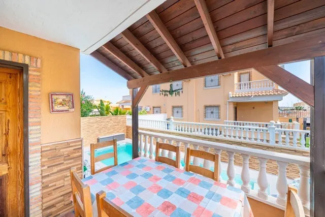 Casa 3 habitaciones 71m² en venta - Doña Pepa — 8