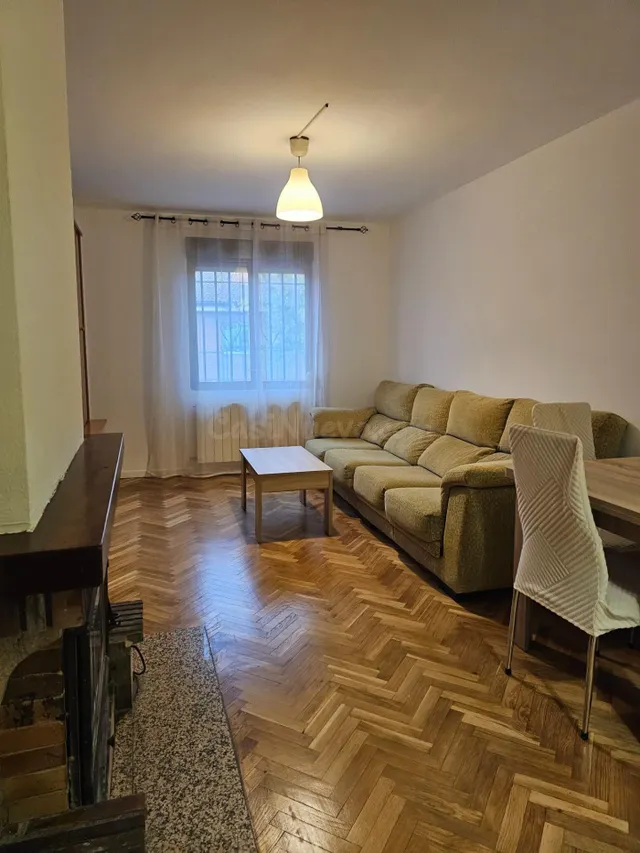 VIVIENDA DE DOS DORMITORIOS EN ALQUILER EN TORRECABALLEROS. - foto 5
