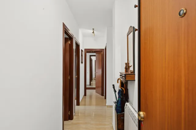 Piso en Maçanet de Cabrenys — 6