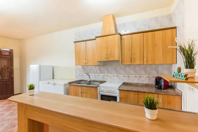 Finca rústica 4.180m2 de parcela con casa y piscina en las peñas (Fortuna) — 22