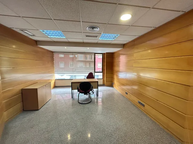 Oficina sin igual en el cruce de la avenida novelda y libertad — 6