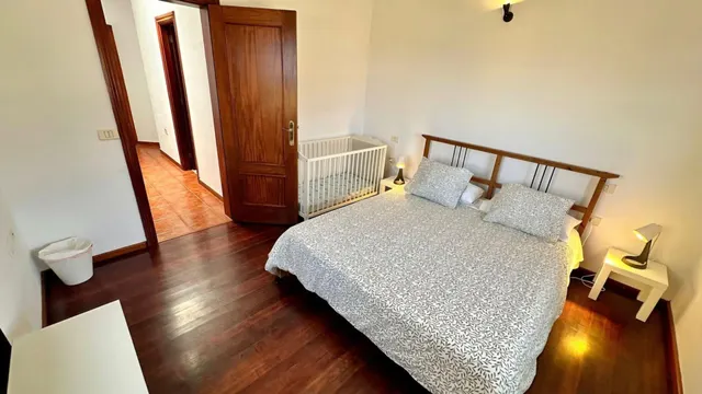 Chalet independiente con 5.318 m2 de parcela y vistas al mar en Candelaria — 25