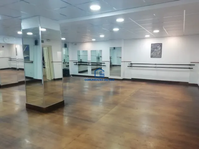 Buscas local para academia de baile, centro deportivo o similar? — 4