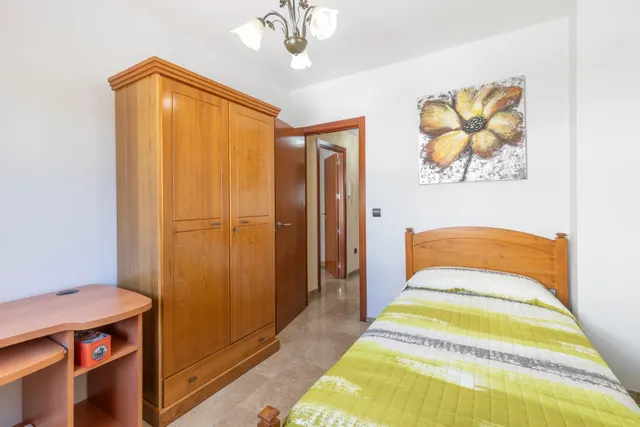 ¡exclusiva vivienda unifamiliar con patio privado en Armilla! — 27