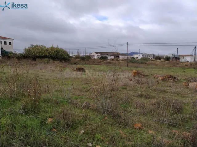 Venta de Finca Rústica en Olivenza (Badajoz) - foto 3