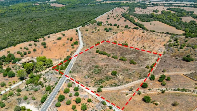 Solar con licencia a pocos minutos Son Serra de Marina — 4