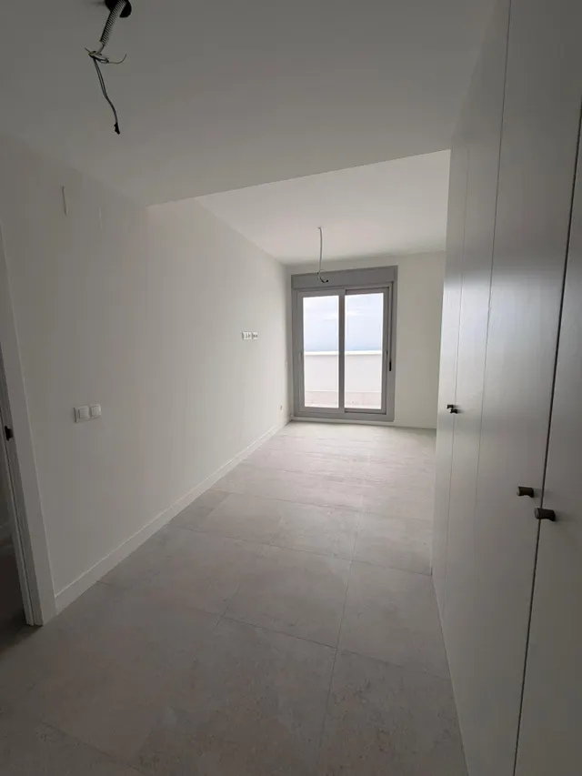 Atico de 2 dormitorios con vista al Mar — 8