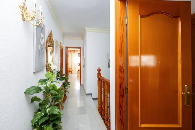 Casa de 6 dormitorios con piscina privada, terrazas y espectaculares vistas en Órgiva – Granada — 24