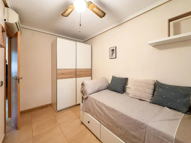 ¡Tu refugio junto al mar durante todo el año! Adosado con terraza en Los Sauces, Playa Lisa (Santa Pola) — 14