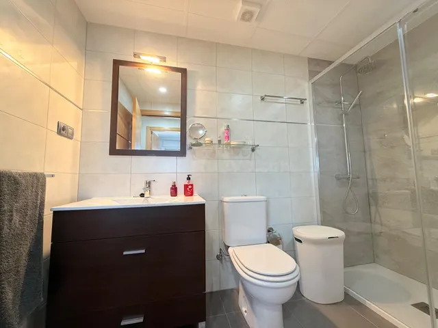 APARTAMENTO CON PISCINA COMUNITARIA Y PARKING EN JESUS I MAR - foto 3