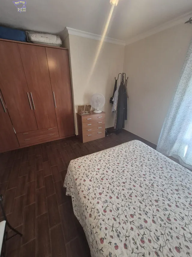 SE VENDE CASA EN ZONA DE LA JUNTA DE LOS RÍOS — 13