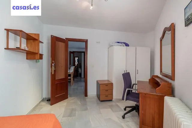 ¡¡Fantástico piso de 7 habitaciones en zona Avd. Cervantes !! — 22