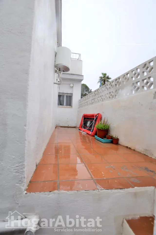 ¡Magnífico chalet! Amplio y lleno de luz, con piscina, terraza, garaje y parcela — 15