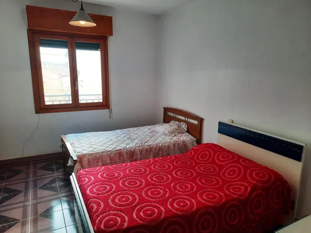 Amplia vivienda familiar en el corazón de Montealegre del Castillo — 8