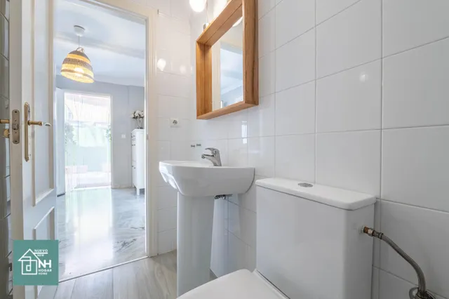 Elegante vivienda con piscina, chimenea y  jardín privado en Cortijo del Aire — 32