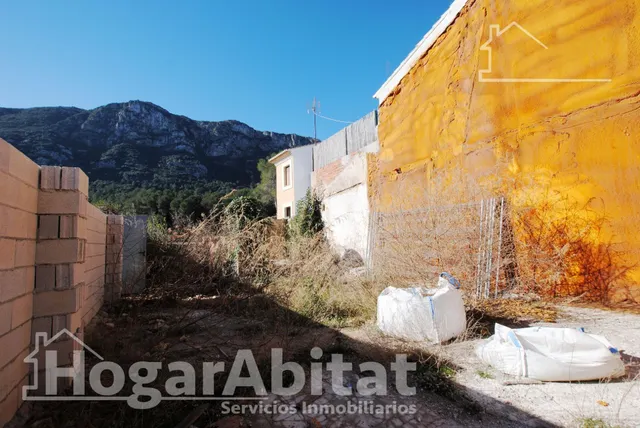 ¡GRAN OPORTUNIDAD! SOLAR URBANO PARA EDIFICAR A TU GUSTO — 33