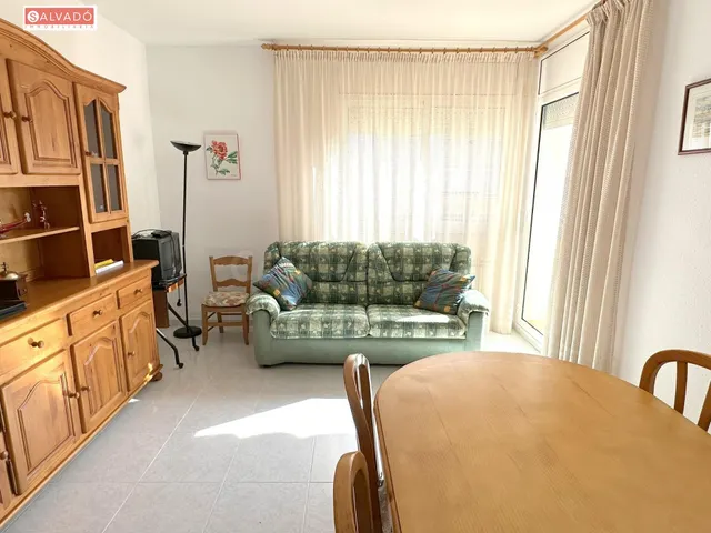 PISO CON TERRAZA A SOLO 750 METROS DE LA PLAYA !!! - foto 5