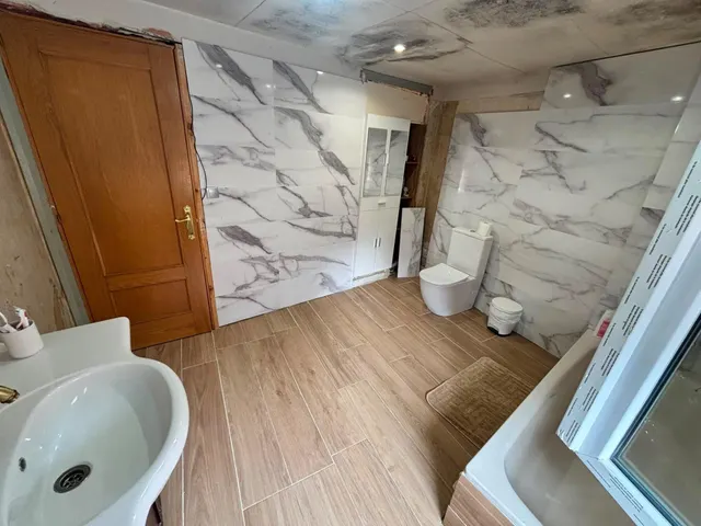 CASA EN VENTA EN EL CENTRO DE ALMUDÉVAR — 13