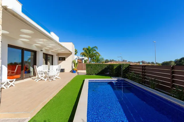 Villa 3 habitaciones 127m² en venta - Desamparados-Hurchillo-Torremendo — 41