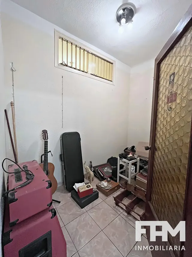 Piso Interior en Venta cerca de Calle Pablo Iglesias — 19