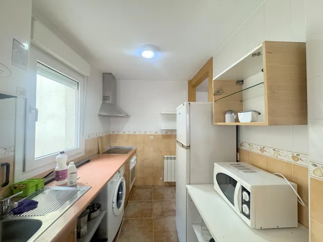 Amplio piso con 3 dormitorios, terraza y excelentes vistas en Las Navas del Marqués — 20