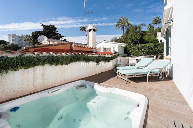 Chalet 4 habitaciones 221m² en venta - Marbella — 5