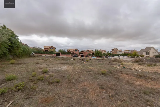 VENTA DE PARCELA EN LA URBANIZACIÓN CAÑADAS DEL PARQUE — 20