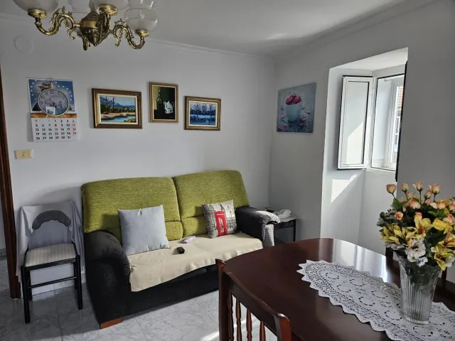 OPORTUNIDAD !!! SE VENDE CASA EN SARREAUS — 27