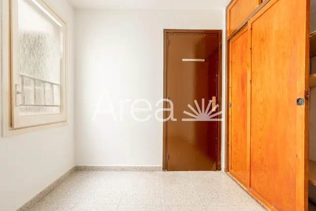 Apartamento con muchas posibilidades primera línea de mar — 34