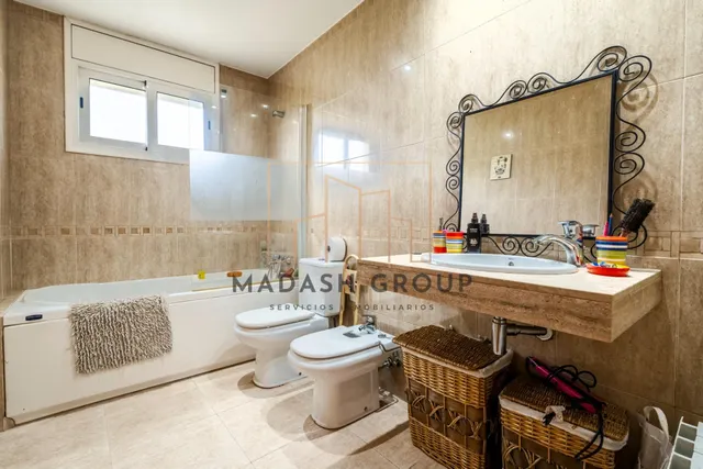 Casa con jardín, porche y terrazas solárium en Mas del Plata, Cabra del Camp — 33