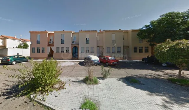 SE VENDE inmueble ALQUILADO en Trujillo