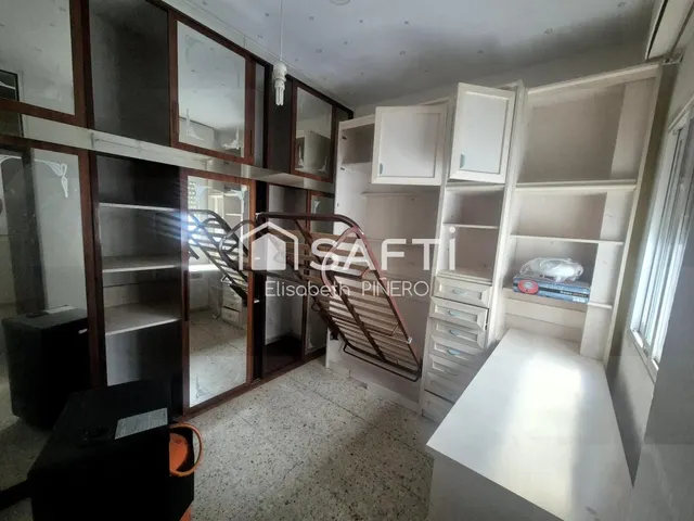 ¡Totalmente amueblado! Espacioso piso de 4 dorm. con gran terraza y lavadero en el centro de Montijo – ¡Todo exterior! — 7