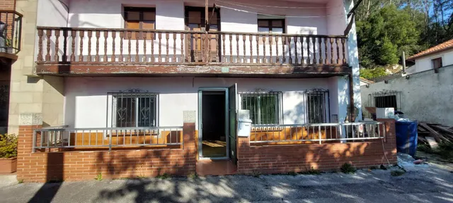 CASA DE 4 DORMITORIOS EN GANZO — 9
