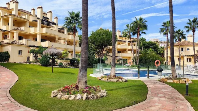 Apartamento 3 habitaciones 141m² en venta - Casares Costa - foto 3