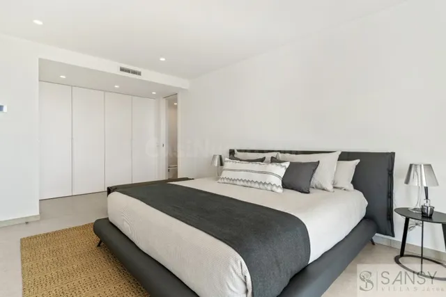 Casa-Chalet en Venta en Alicante Alicante — 30