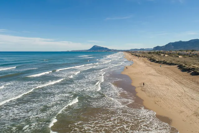 Alquiler temporal de apartamento Dúplex cerca de la Playa — 22