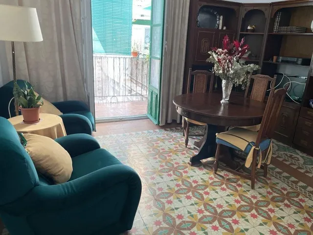 Oportunidad Única en Benalúa: Edificio con Potencial de Desarrollo — 15